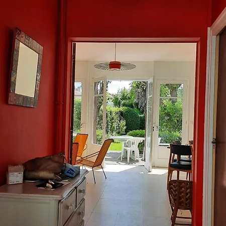 Сasa de vacaciones Maison Familiale Rénovée Pour 13 Pers. à Royan, Proche - Fr-1-494-204 *